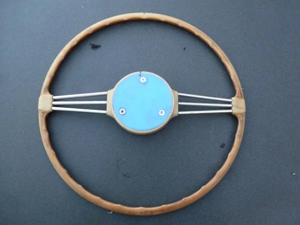 Citroën Traction Avant Quillery steering wheel prepared for restoration