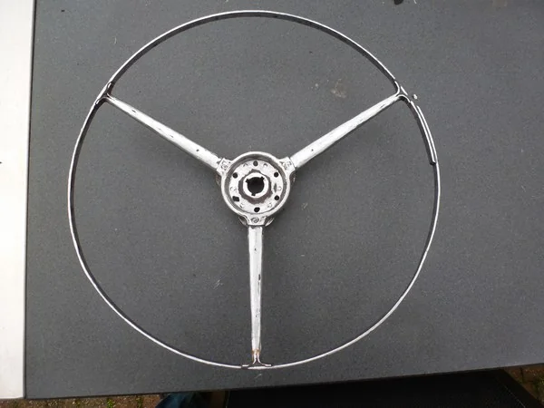 Citroën Traction Avant steering wheel with all bakelite removed during restoration