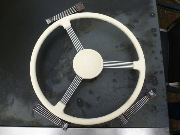Delahaye vintage steering wheel restoration