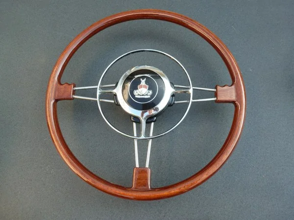 Rover vintage steering wheel restoration