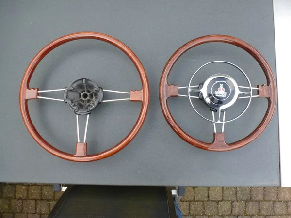 Rover P4 modified steering wheels with diameter reduction comparison