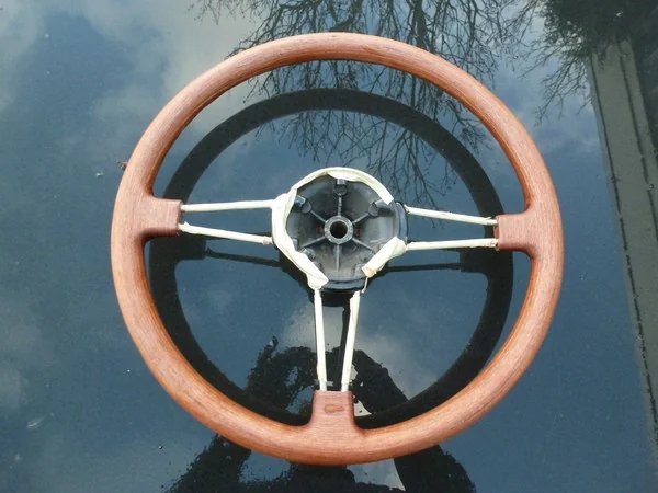 Rover P4 custom steering wheel with 30mm thick wooden rim